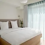Aparthotel Flora 4*
