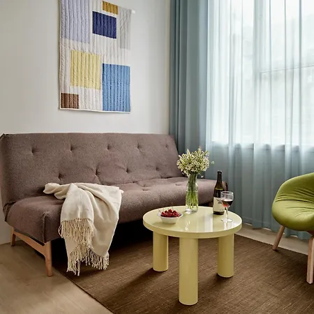 Apartmanhotel Flora 3*