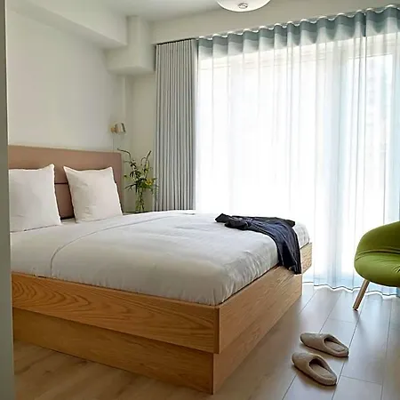 شقة فندقية Flora 4*