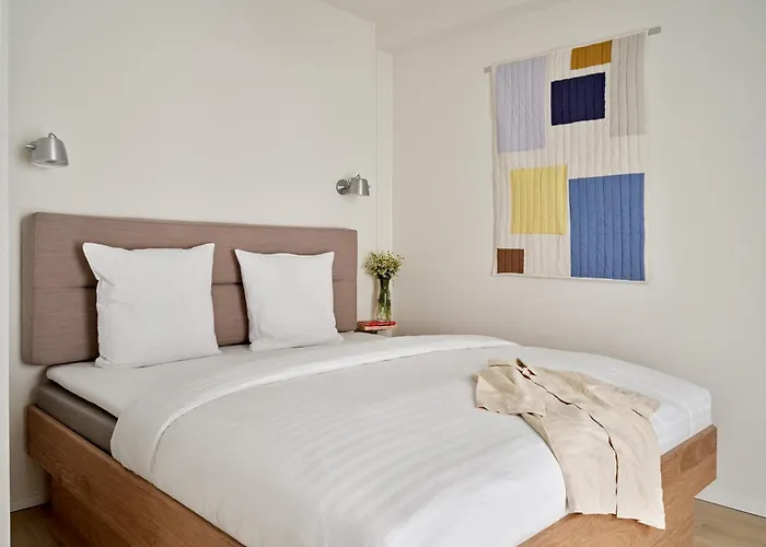 Lejlighedshotel Flora 3*